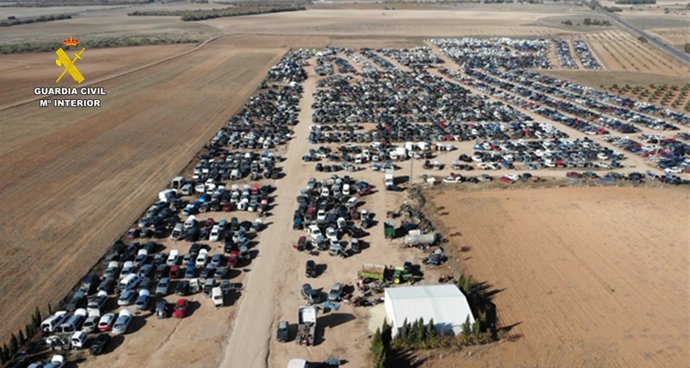La Guardia Civi, detecta un desguace con multitud de irregularidades graves en su gestión, en Alcázar de San Juan.