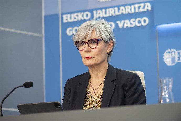 Archivo - La directora de Emakunde, Miren Elgarresta