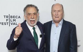 Francis Ford Coppola, Al Pacino y Robert De Niro lloran a Robert Duvall: "Fue un honor, era un actor nato"
