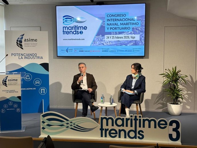 Enrique Mallón y Rebeca Gil en la presentación del III Congreso Internacional Maritime Trends Summit.