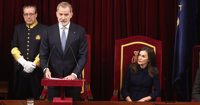 El Rey defiende que "la mejor manera de conmemorar la Constitución es cumplirla" y reivindica su vigencia
