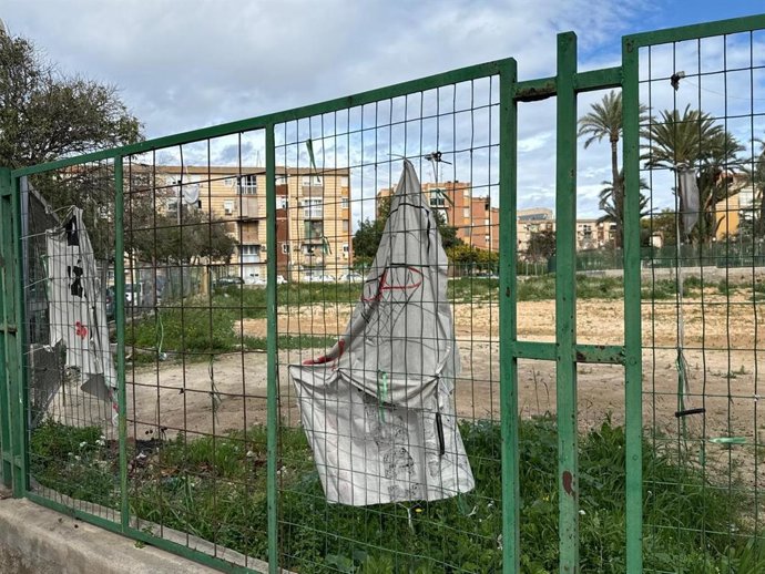 Estado del solar de la antigua guardería de la Paz