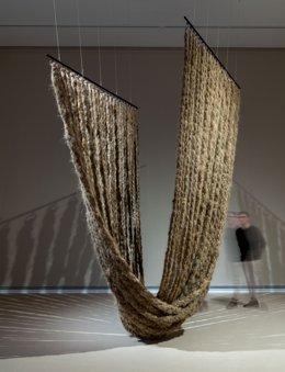 El IVAM invita a "pensar en otros ritmos" en 'A media lumbre', una muestra que reivindica los saberes rurales