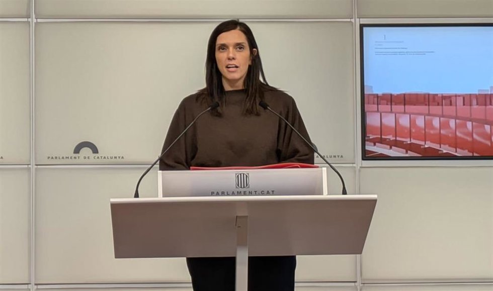La portavoz del grupo de PSC-Units en el Parlament, Elena Díaz