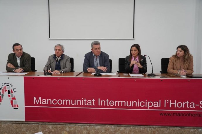 Reunión entre Martínez Mus y la Mancomunitat de l’Horta Sud