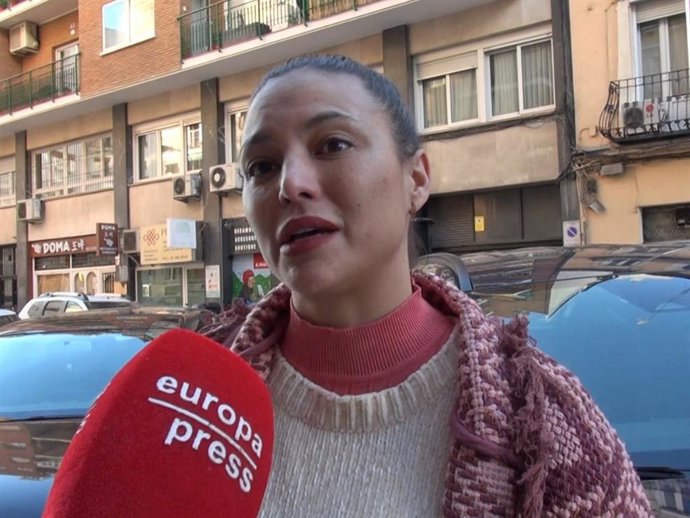 Elisa Mouliaá carga contra Errejón tras suspenderse de nuevo su citación