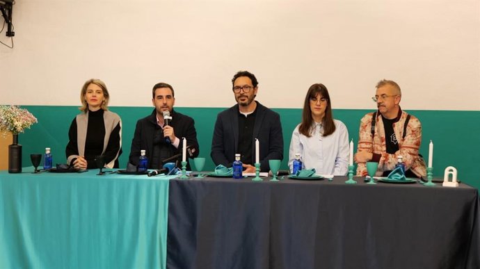 Inauguración de la XIII Semana del Diseño en la Escuela de Arte y Superior de Diseño Carlos Pérez Siquier de Almería.