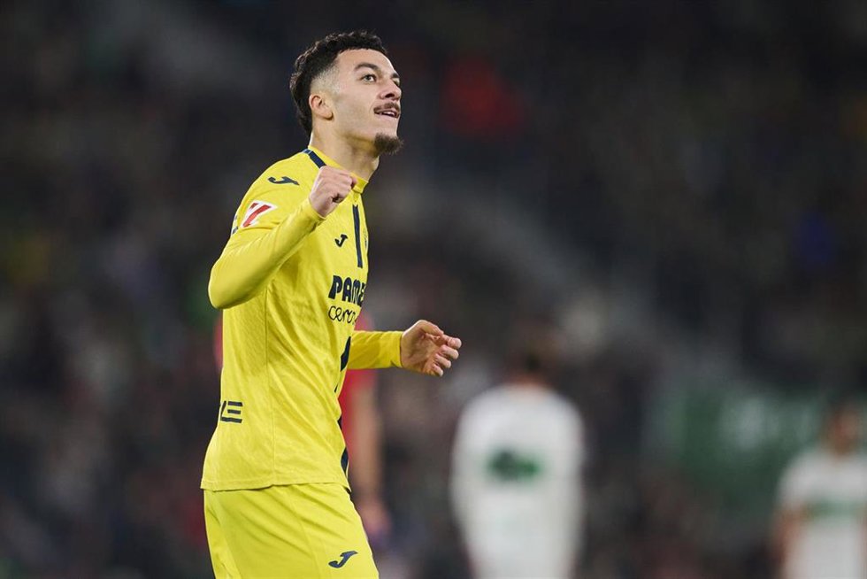 Archivo - Georges Mikautadze celebra un gol con el Villarreal CF