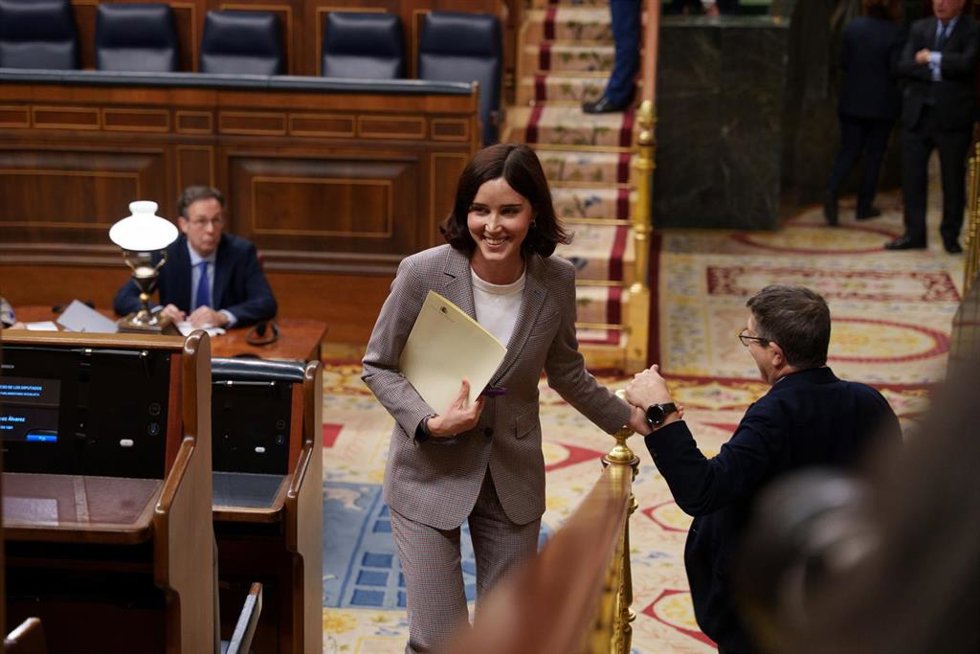 La diputada del PSOE Andrea Fernández durante una sesión plenaria en el Congreso de los Diputados, a 17 de febrero de 2026, en Madrid (España). 