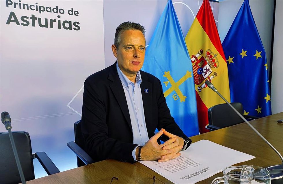 Archivo - El consejero de Medio Rural y Política Agraria, Marcelino Marcos.