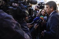 La jueza pide al chófer de Mazón que aporte la factura del móvil para comprobar la hora de recogida la tarde del 29O