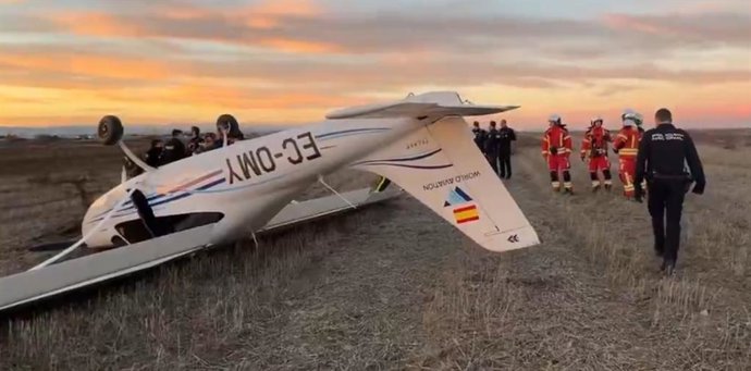 Una avioneta aterriza de emergencia junto a la M-407 en Leganés sin registrar heridos