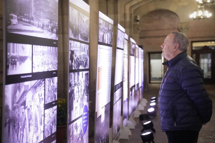 La exposición por los 50 años de la primera huelga de trabajadores municipales de Barcelona