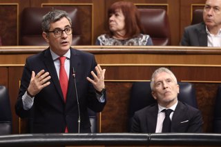El ministro de la Presidencia, Justicia y Relaciones con las Cortes, Félix Bolaños, interviene durante una sesión de control al Gobierno, en el Congreso de los Diputados, a 18 de febrero de 2026, en Madrid (España). 