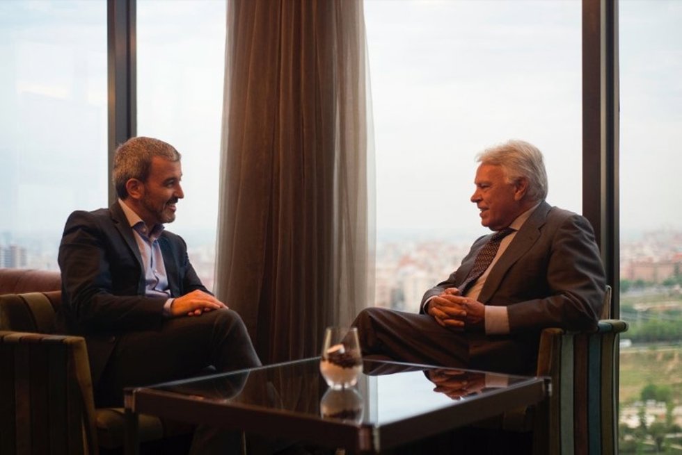 Archivo - Jaume Collboni, alcaldable del PSC por el Ayuntamiento de Barcelona, se reúne con Felipe González, expresidente de España. 