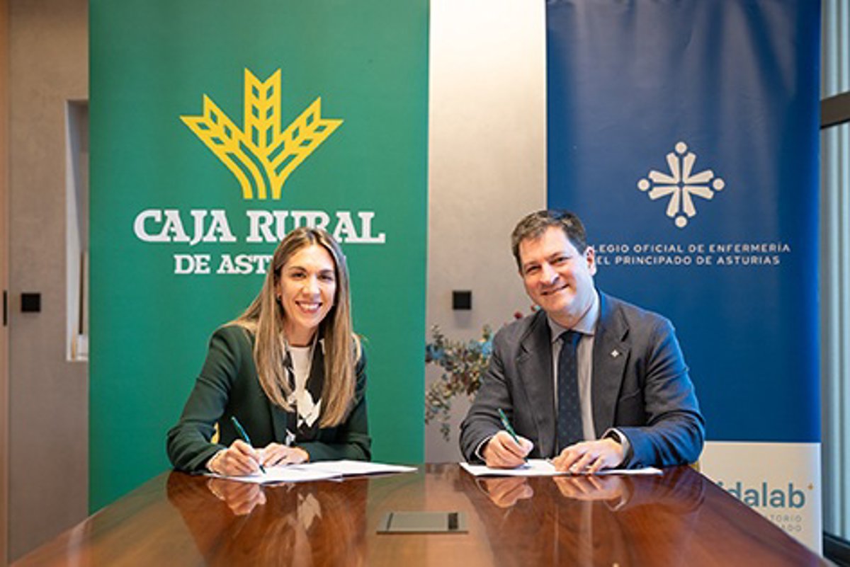 Colegio de Enfermería y Caja Rural Asturias firman un convenio que mejora las condiciones financieras de los colegiados