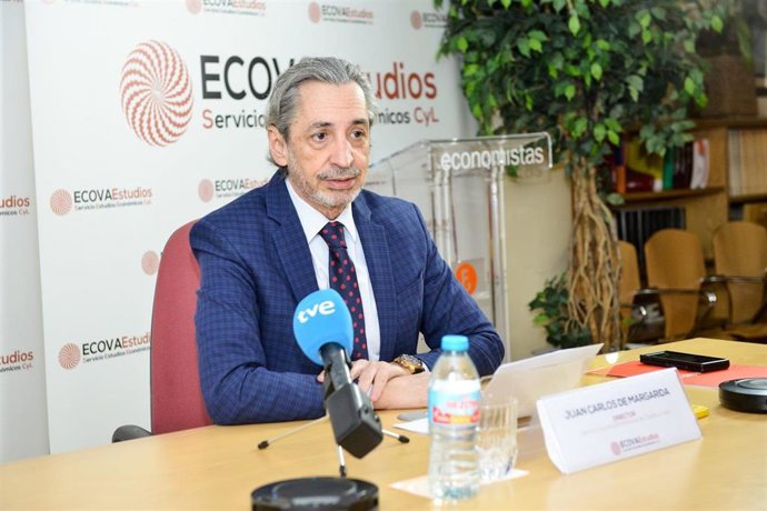 El director de ECOVAEstudios, Juan Carlos de Margarida, durante la presentación del Observatorio Digital de 2025.