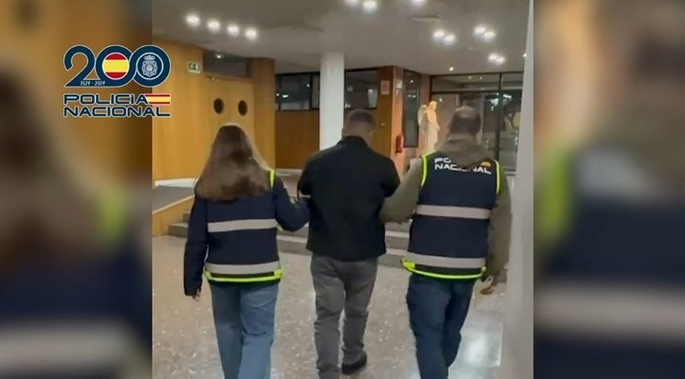Detenidas dos personas por estafar a personas mayores haciéndose pasar por representantes de entidades bancarias