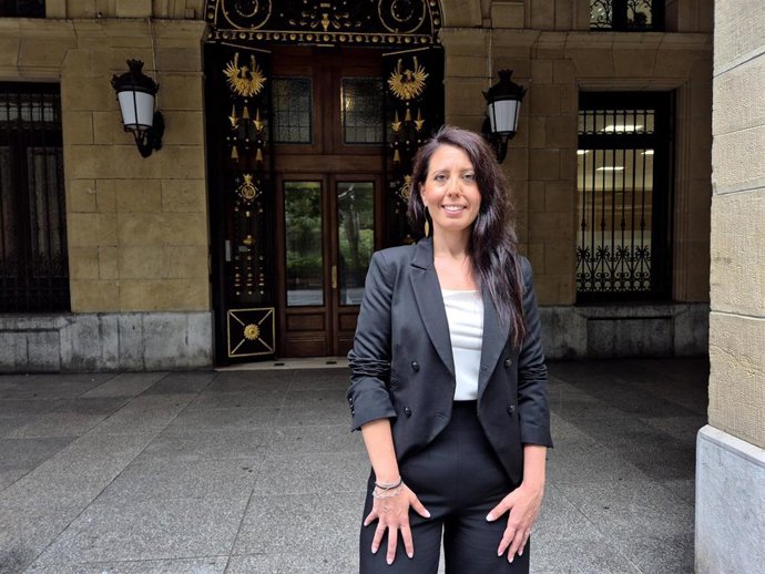 Archivo - La diputada de Movilidad, Turismo y Ordenación del Territorio, Azahara Domínguez