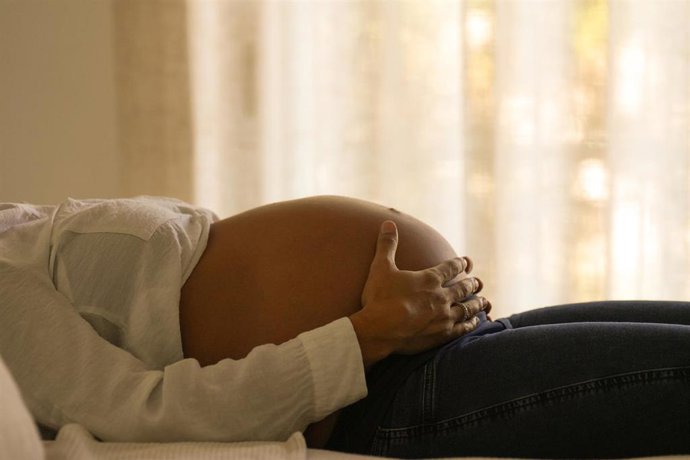 Archivo - Una mujer embarazada.