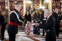 El Rey recibe las cartas credenciales del nuevo embajador de Trump 48 horas después de su llegada