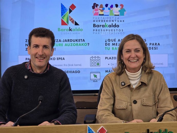 Gorka Zubiaurre Barakaldoko Alkatetza eta Auzoetako zinegotzia eta Amaia del Campo alkatea