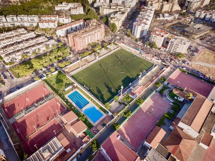 Archivo - Campo de fútbol San Fernando de Estepona en una imagen de archivo 