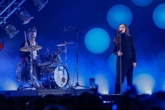 La cantante Luz Casal durante una actuación.