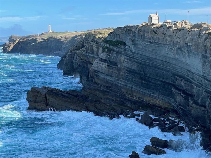 Ampliada la alerta naranja por mala mar a toda la jornada del viernes