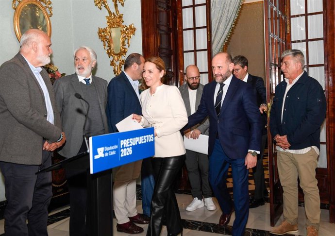 Almudena Martínez antes de presentar los presupuestos de la Diputación para 2026.