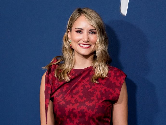 Archivo - La modelo Alba Carrillo posa en un photocall previo a un concierto para celebrar los 100 años de historia de Disney, a 30 de septiembre de 2023, en Madrid (España).