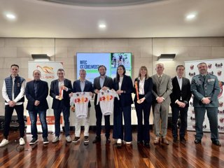 Presentación del acuerdo entre la RFEC y el C.C. Edelweiss para la organización de Campeonatos de España de 2026 a 2028.