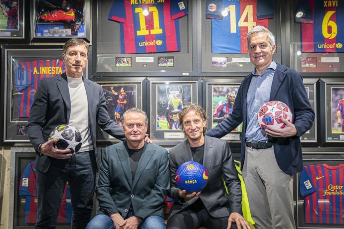 Víctor Font daría a Planchart, Cos y Puig la dirección deportiva del Barça