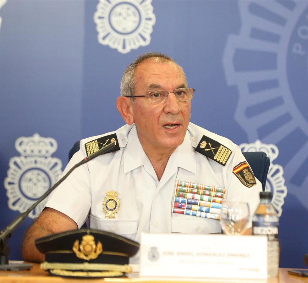 Archivo - El director adjunto operativo, José Ángel González, en la presentación de la iniciativa para concienciar sobre los peligros asociados al juego online entre adolescentes, en el Complejo Policial de Canillas, a 15 de septiembre de 2021, en Madri