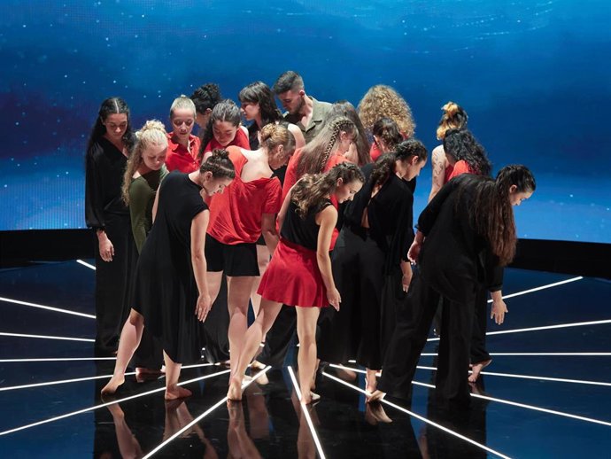 Archivo - Espectaculo, durante la XXVIII edición de los Premios Max de las Artes Escénicas Pamplona-Iruña en el Teatro Gayarre, a 16 de junio de 2025, en Pamplona. ARCHIVO. 