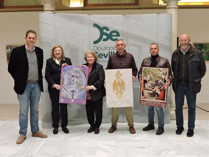 Presentación del cartel de la Semana Santa de Alcalá del Río (Sevilla) en la Casa de la Provincia.
