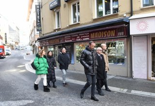 Membres del Govern i del comú (ajuntament) d'Encamp han visitat aquest dimecres el Pas de la Casa