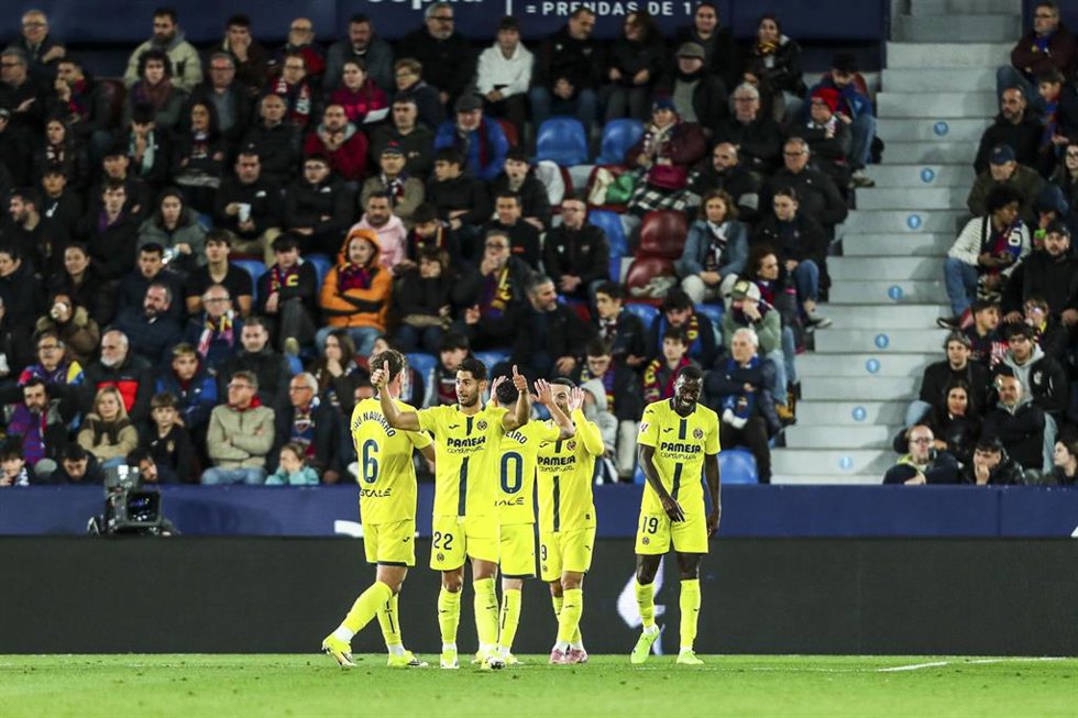 Georges Mikautadze of Villarreal CF celebrates a goal during the Spanish league, LaLiga EA Sports, football match played between Levante UD and Villarreal CF at Ciutat de Valencia stadium on February 18, 2026, in Valencia, Spain.