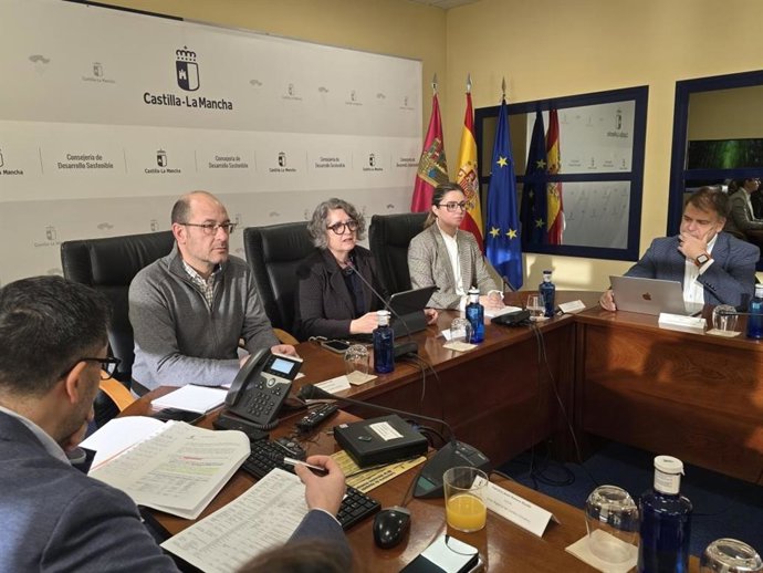 La consejera de Desarrollo Sostenible, Mercedes Gómez, preside la Comisión Regional de Cambio Climático.