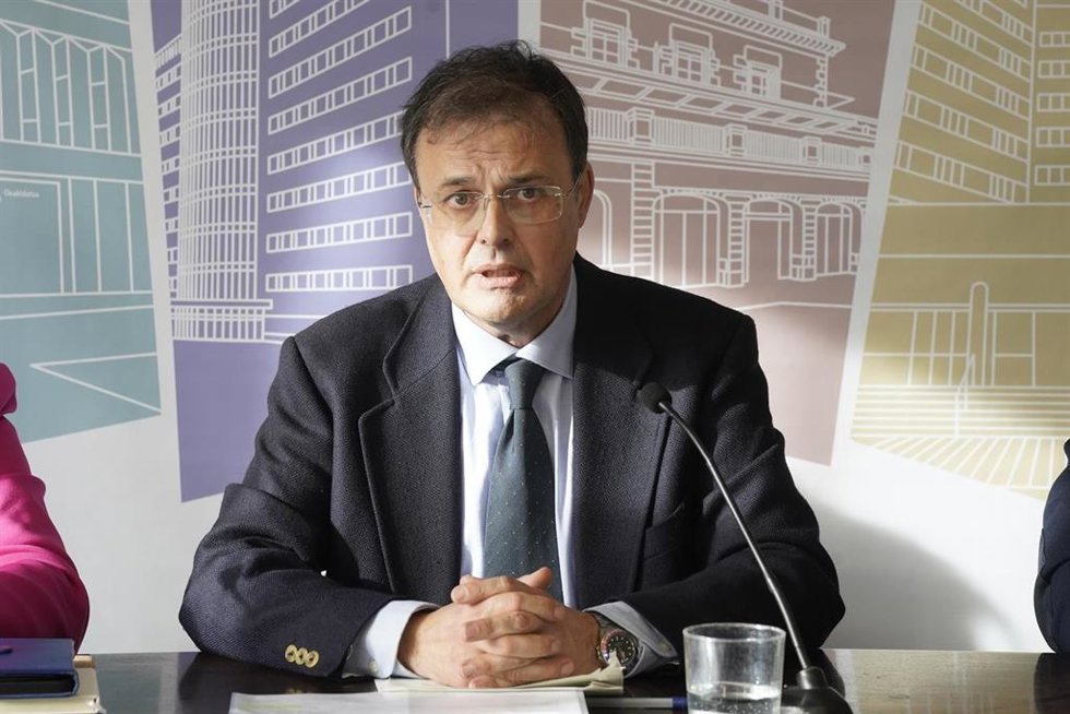 Alberto Martínez