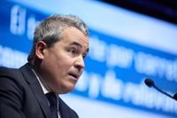 Recasens (Anfac) defiende el vehículo eléctrico para no perder "400.000 coches al año en España"