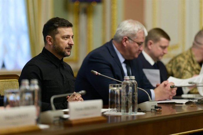 February 5, 2026, Ukraine, Ukraine, Ukraine: Ukrainian President Volodymyr Zelenskyy meets with Polish Prime Minister Donald Tusk in Kyiv to discuss Poland's support for Ukraine and strengthening security and economic cooperation amid the ongoing war with