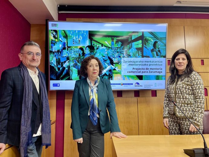 Gasteizko Udalak mentoretza zerbitzua abiatu du Zaramagako merkataritza eta ostalaritza bizitza indartzeko