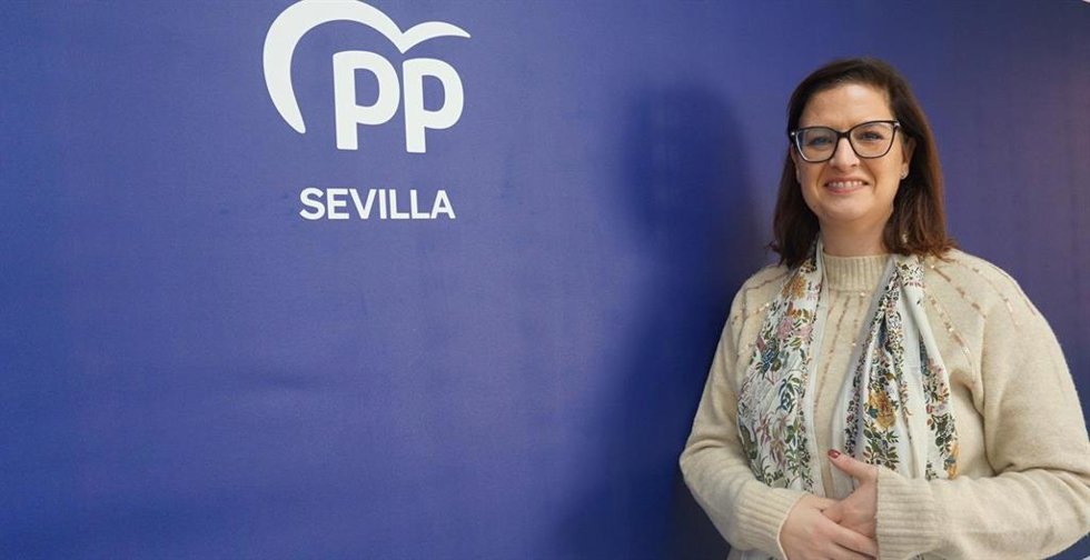 La vicesecretaria de Educación y Sanidad del PP provincial, Gloria Guillén.