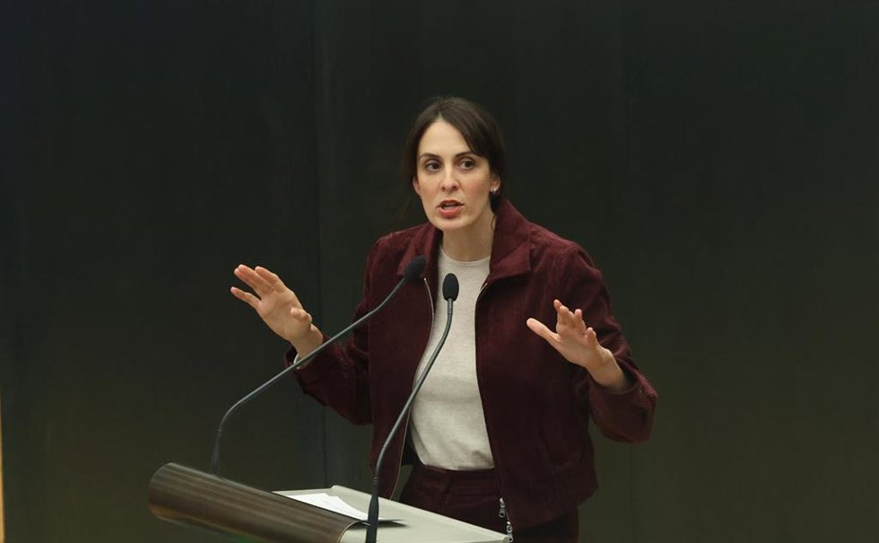La portavoz de Más Madrid en el Ayuntamiento de Madrid, Rita Maestre, interviene durante una sesión plenaria en el Ayuntamiento de Madrid, a 27 de enero de 2026, en Madrid (España).