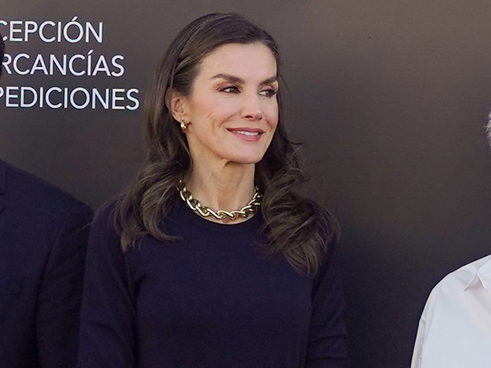 La Reina Letiziadurante la visita a las instalaciones de la firma de calzado ‘Pedro García’ con motivo de su centenario