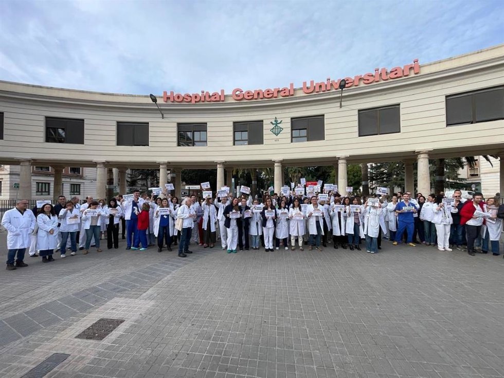Concentración estemiércoles de médicos por un Estatuto Marco propio