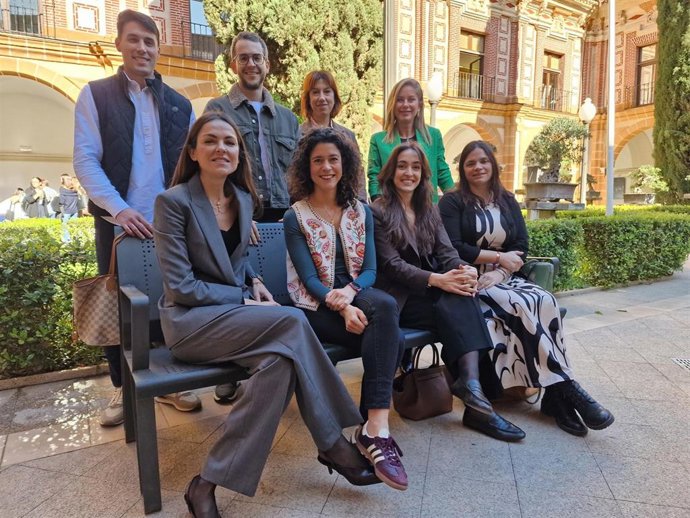 Profesionales y pacientes coinciden en situar al paciente de cáncer en el centro del proceso en un encuentro en la UCAM