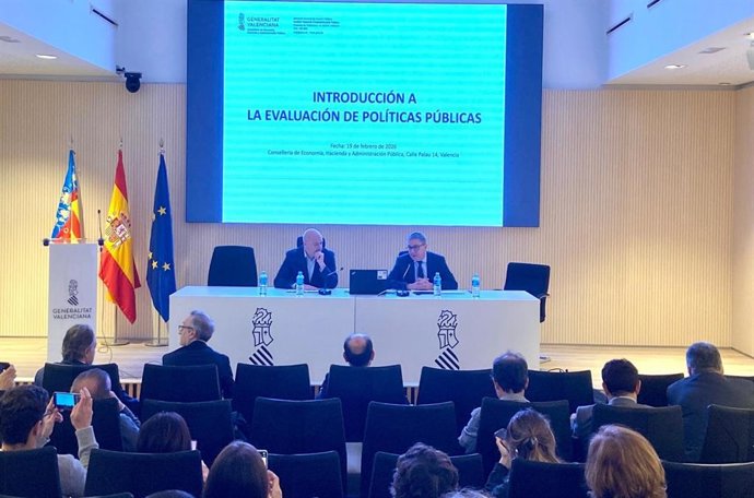 Rovira en la Jornada 'Introducció a l'avaluació de polítiques públiques'