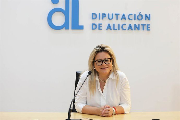 Archivo - La diputada provincial Cristina García Garri